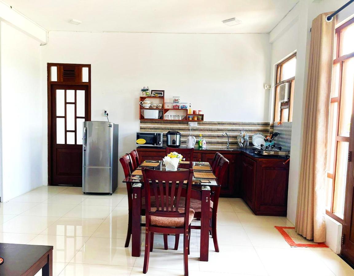 Saru Holiday Apartment - Up To 6 Guests Kandy Exterior foto